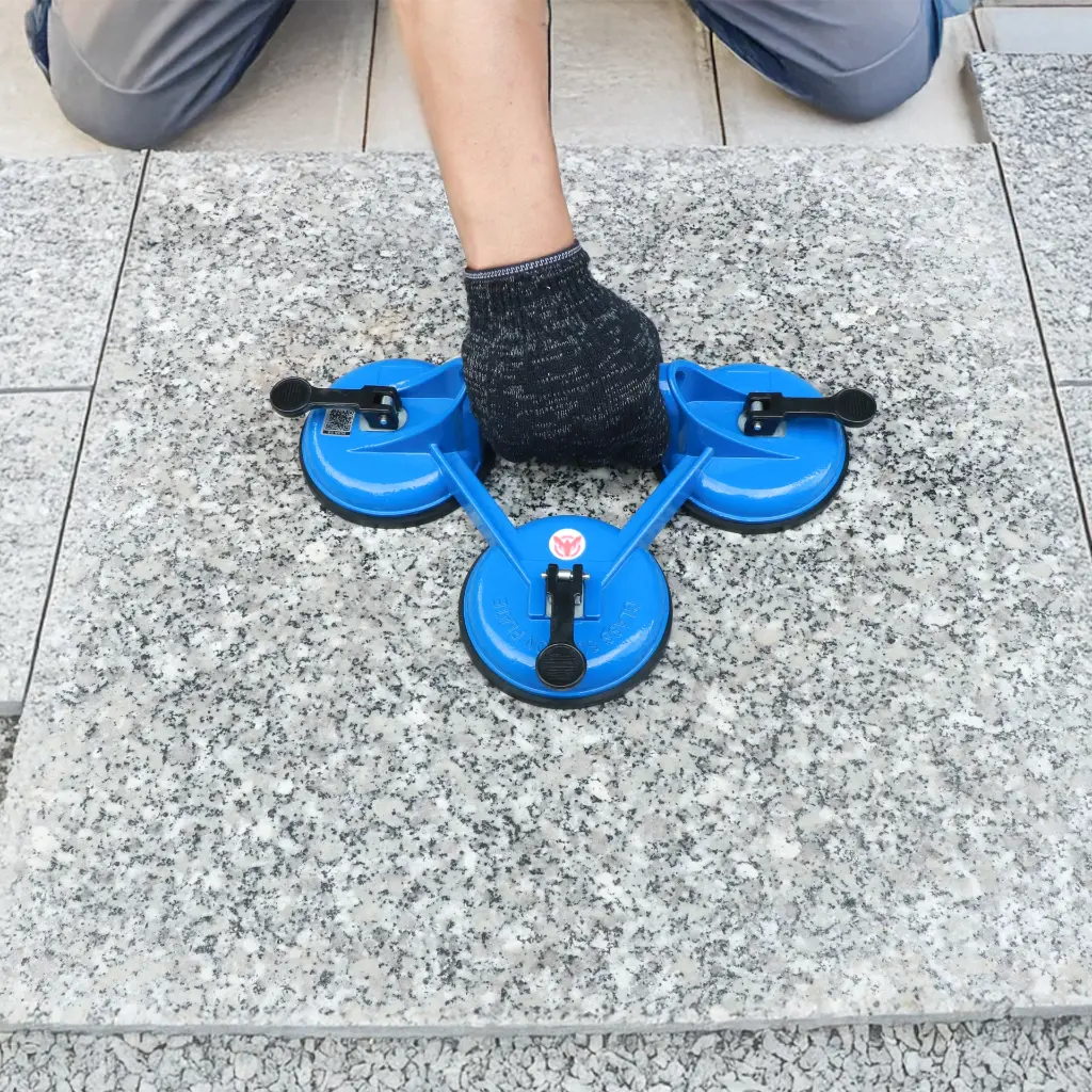 triple suction cup-hvc06-3.webp