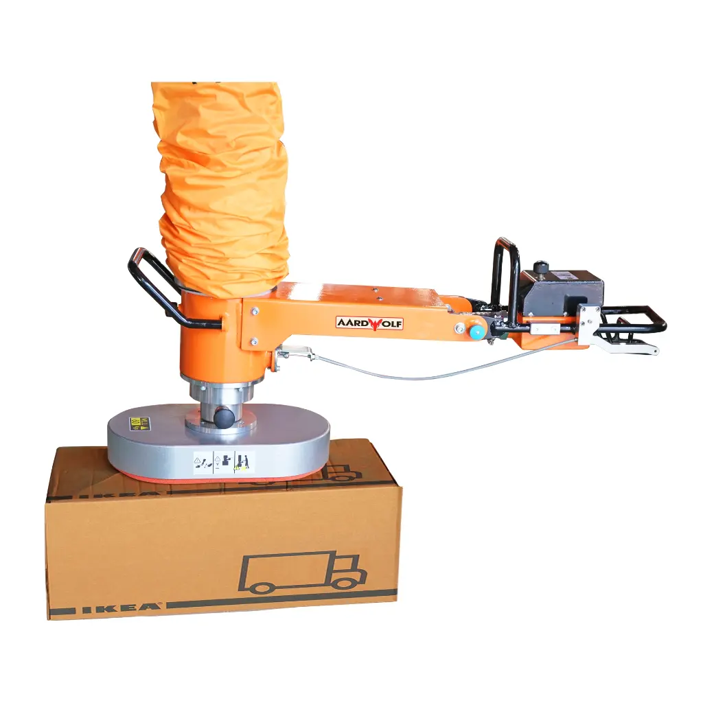 Aardwolf AVTL1 Vacuum Lifting Head handling a carton